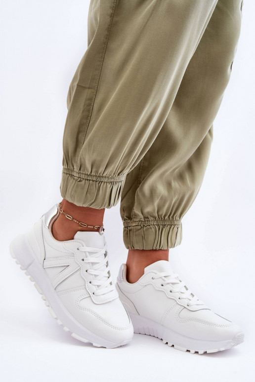 Peau Féminin baskets couleur blanche Kabama