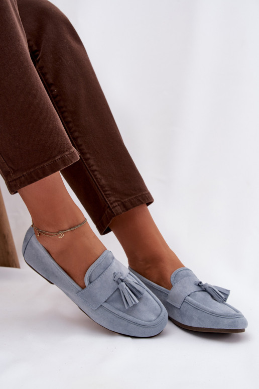 Mocassins féminins avec des franges couleur bleue