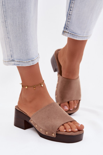 Damespantoffels Op Klok Ze gouden kleurmi Studs beige Davessa 2