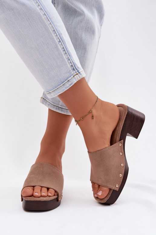 Damespantoffels Op Klok Ze gouden kleurmi Studs beige Davessa