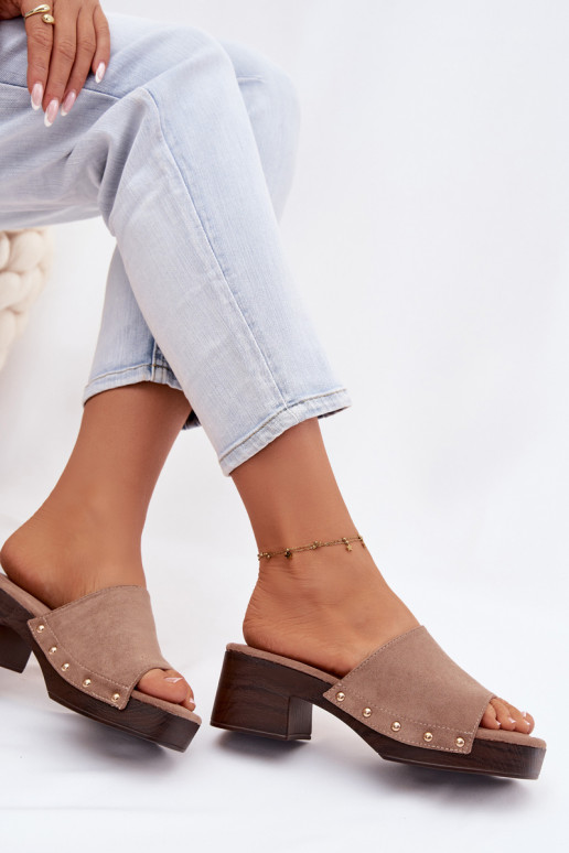 Damespantoffels Op Klok Ze gouden kleurmi Studs beige Davessa