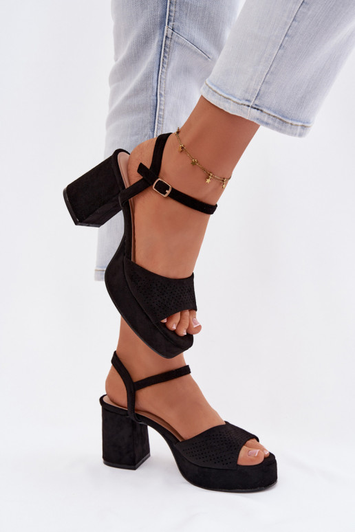 Sandales à talons hauts pour femmeen daim écologiqueu couleur noire Iserelle