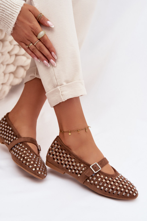 Ballerinas Dames met elementen van opengeInerkt met sprankelende gaten I Strepenem bruine kleur INilvessa