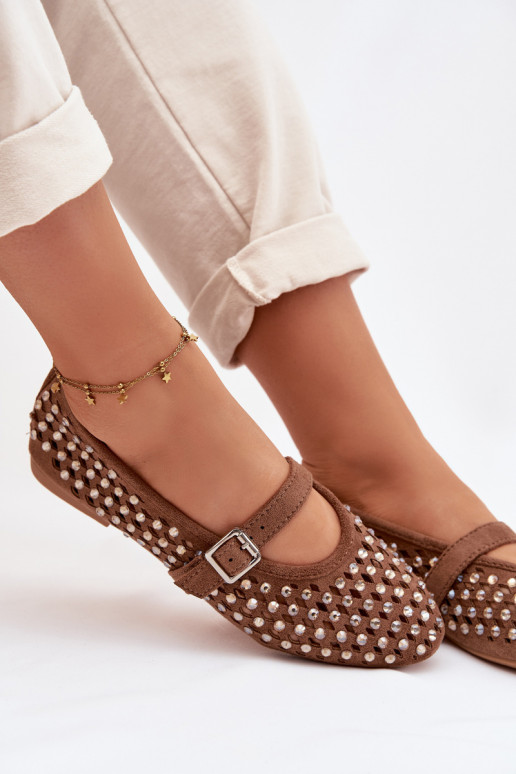 Ballerinas Dames met elementen van opengeInerkt met sprankelende gaten I Strepenem bruine kleur INilvessa