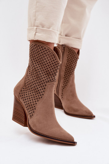 avec des éléments ajourés Bottes pour femmes beige Rivorina 2