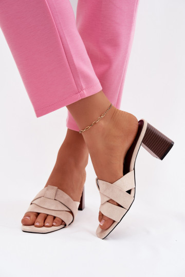 Pantoufles pour femmes avec des talons avec des bandes en daim écologiqueoÀe beige Corivelle 2