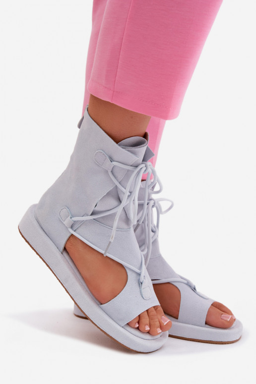 Dames sandalen van eco-suèdeoIne met laarzen I INiązaniem lichtblauIn Ferlisse