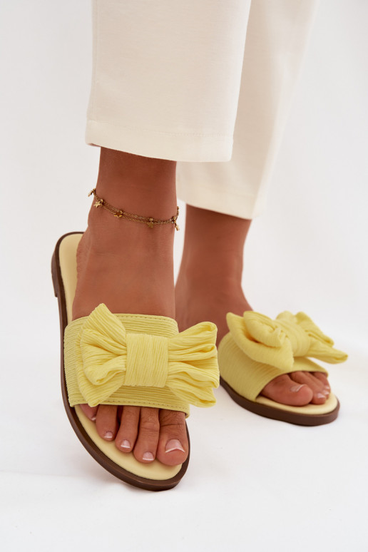 Chaussons pour femmes avec larges talons et nœuds couleur jaune Amivelle