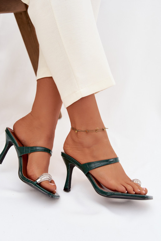 Dames flesgroene pantoffels met dunne hakken en decoratieve details Lorissa