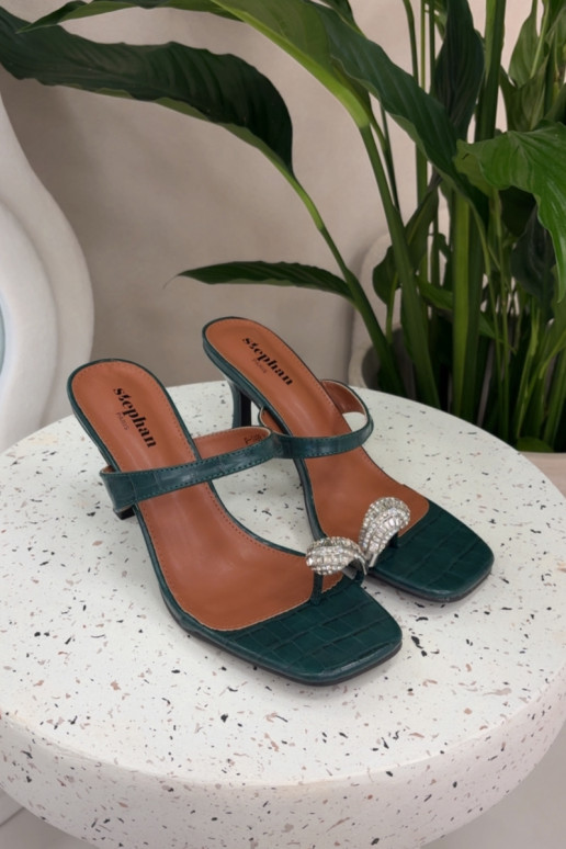 Dames flesgroene pantoffels met dunne hakken en decoratieve details Lorissa