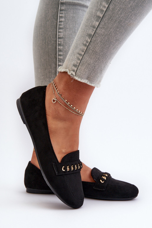 Mocassins brillants Féminin avec des chaînes couleur noire Aredilla