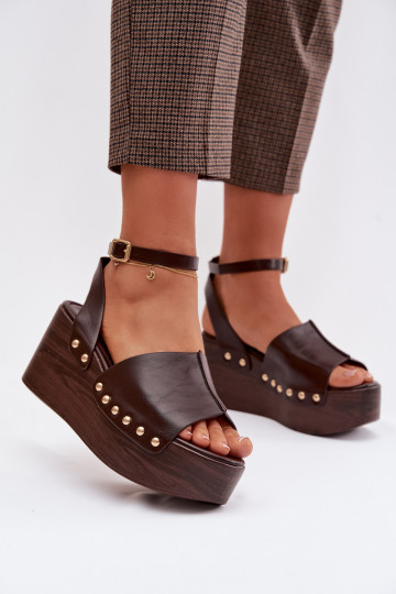 Dames sandalen Op de INig Ze gouden kleurmi Studs CzekoladoIne Galorina 2