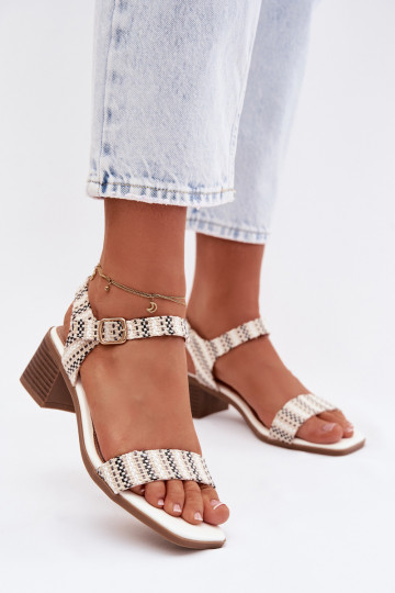 Dames sandalen met platform in witte kleur Sabela 2
