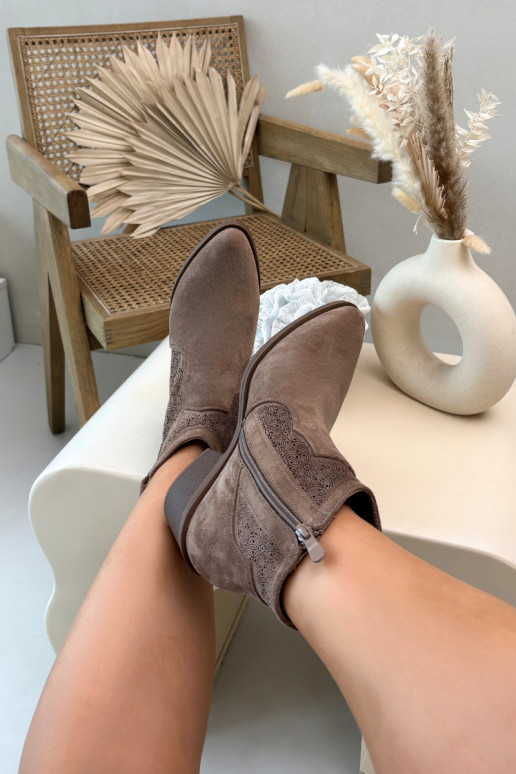 Bottes ajourées Féminin avec des talons S.Barski HY61-8013 marron