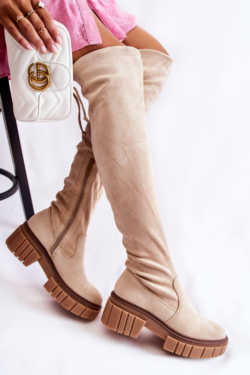 en daim Féminin bottes au-dessus du genou couleur ivoire Cheera