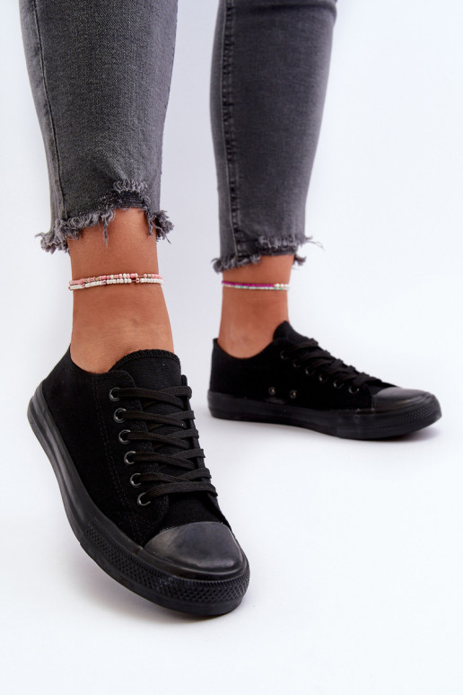 Baskets modèle classique Faible couleur noire Caelira