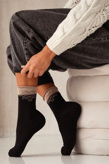 Chaussettes féminines Christmas Półfrotte UNIQUE sans compression Étoile couleur noire