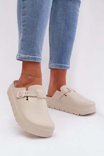 Pantoufles légères Pantoufles pour femmes avec des sangles I avec boucles beige Larinie 2