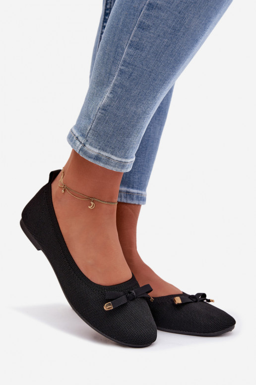 Ballerinas mit Bändern schZuarze Farbe Amelivra