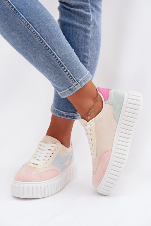 Sneakers Stilvollllschuhe Feminin mit einer Plattformaus Öko-INildlederu Verschiedene Farben Cadrina