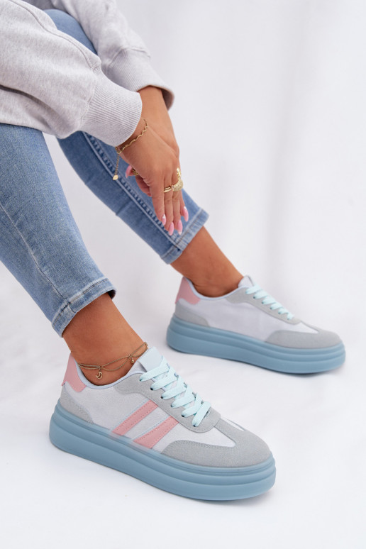 Chaussures modèle baskets Féminin avec une plateforme couleur bleue Galleria
