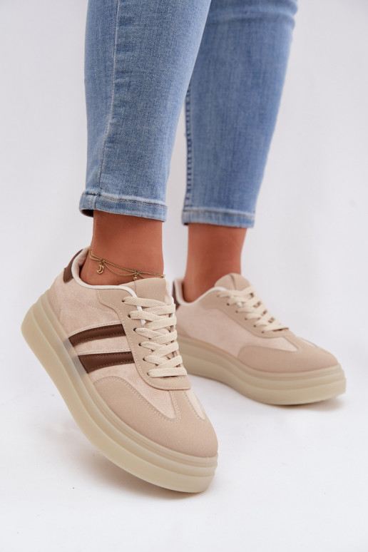 Chaussures modèle baskets Féminin avec une plateforme beige Galleria