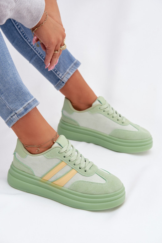 Chaussures modèle baskets Féminin avec une plateforme couleur verte Galleria