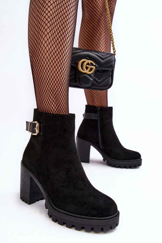 aus INildleder Stiefel mit hohen Absätzen mit Ornamenten schZuarze Farbe Menoria