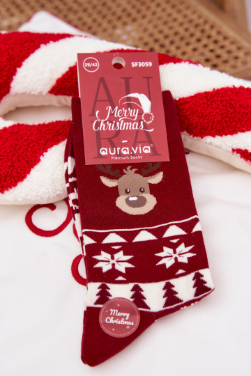 Chaussettes de Noël pour hommes avec des rennes couleur bordeaux
