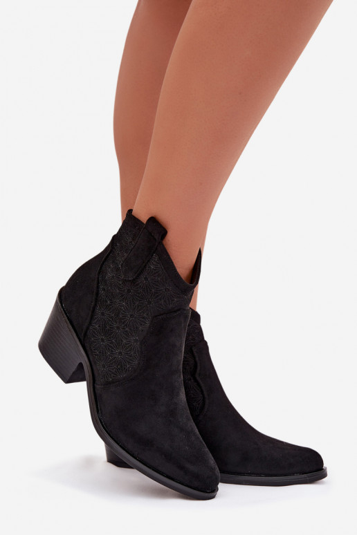 Bottes ajourées Féminin avec des talons S.Barski HY61-8013 couleur noire