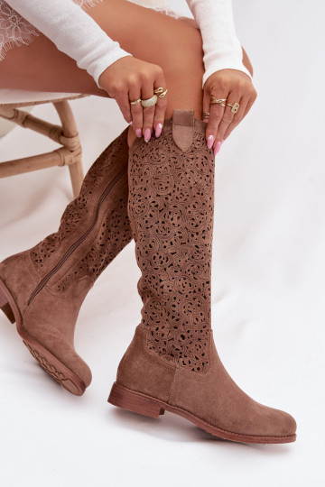 Bottes longues pour femmes avec éléments ajourés et larges talons S.Barski HY61-8023, couleur marron