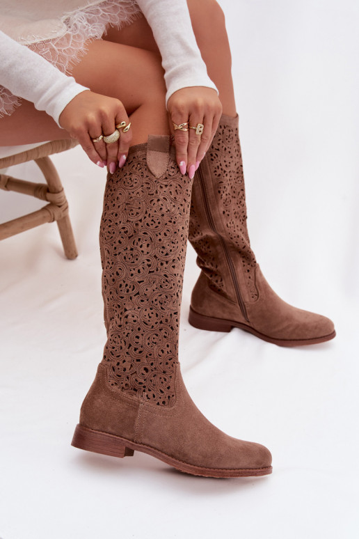 mit durchbrochenen Elementen Damenstiefel mit breiten Absätzen S.Barski HY61-8023 braune Farbe