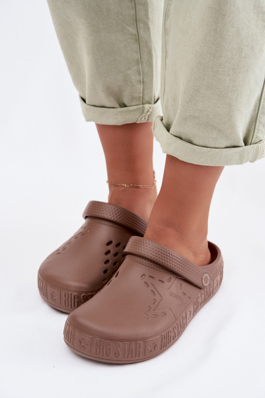 Slippers Klompen Dames LichtgeInicht pantoffels Big Star TT274A085 bruine kleur