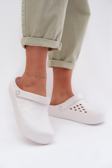 Damenleichte Clogs Hausschuhe Big Star TT274A081 in Weiß