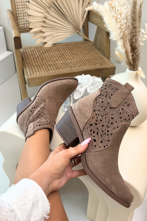 Löchrige Stiefeletten im Cowboy-Stil für Frauen mit Absatz S.Barski HY61-8012 in Braun