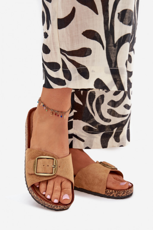 Pantoufles pour femmes avec boucles avec une plateforme marron Zavira