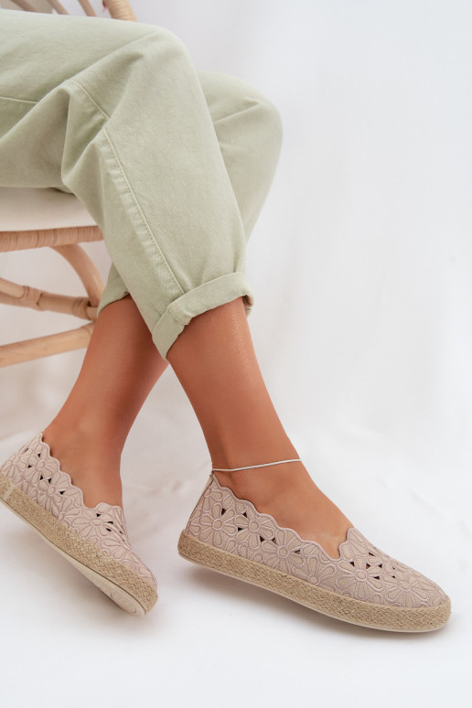 Espadrilles avec des éléments ajourés avec des fleurs beige Merivelle