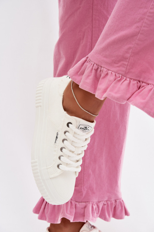 Freizeitschuhe mit einer Plattform O`NEILL SPINNA C INOMEN LOIN 90261009.02A Zueiße Farbe