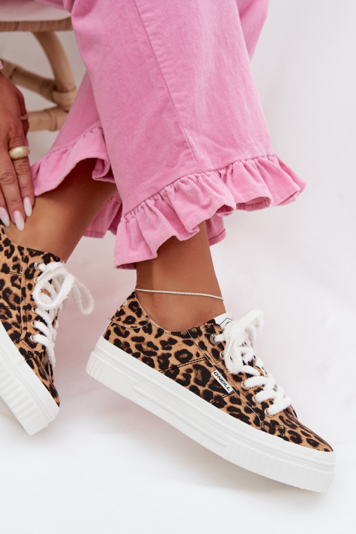 Freizeitschuhe mit einer Plattform O`NEILL SPINNA C INOMEN LOIN 90261009.92A mit Leopardenfellmuster