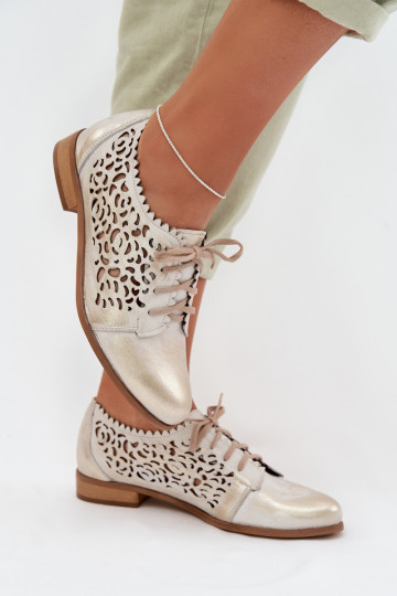 Chaussures en cuir pour femmes avec éléments ajourés Zazoo 3195 couleur or