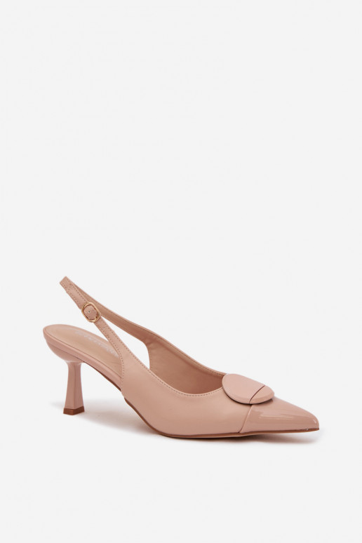Sandales pour femmes avec des talons fins Avec des décorations Detalem beige Il fautriae