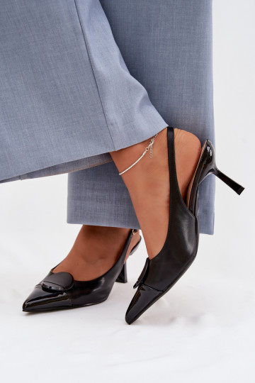 Dames sandalen met dunne hakjes met mooie details in zwarte kleur Tai tuririae