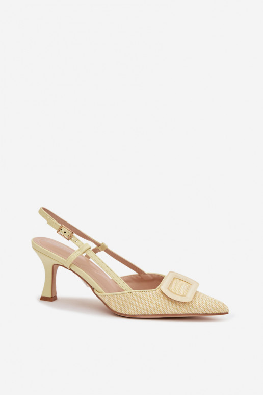 Damensandalen mit Absätzen Mit Dekorationen Element gelbe Farbe Eslina