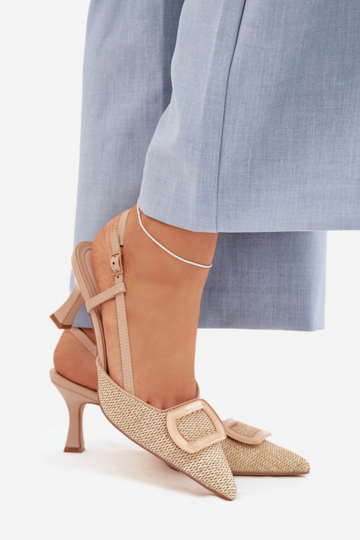 Sandales pour femmes avec des talons Avec des décorations Élément Nude Eslina