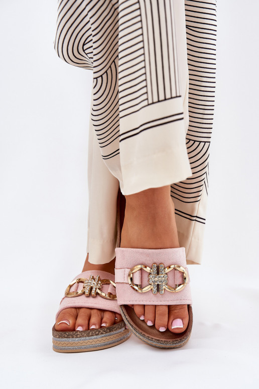 Pantoufles pour femmes avec une plateforme avec éclat I Złotą Ozdobą couleur rose Rilirea