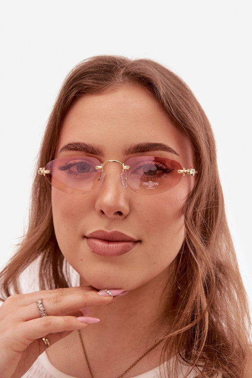 Des lunettes de soleil Féminin couleur rose
