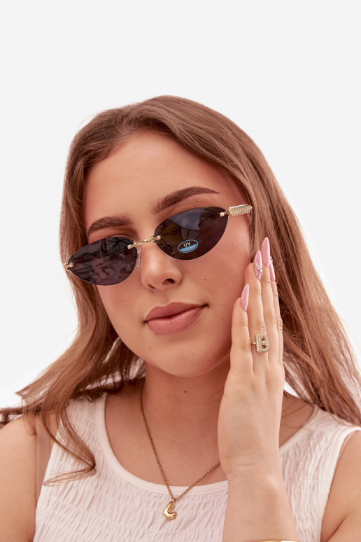 Des lunettes de soleil FémininFiltrem UV bleu foncé