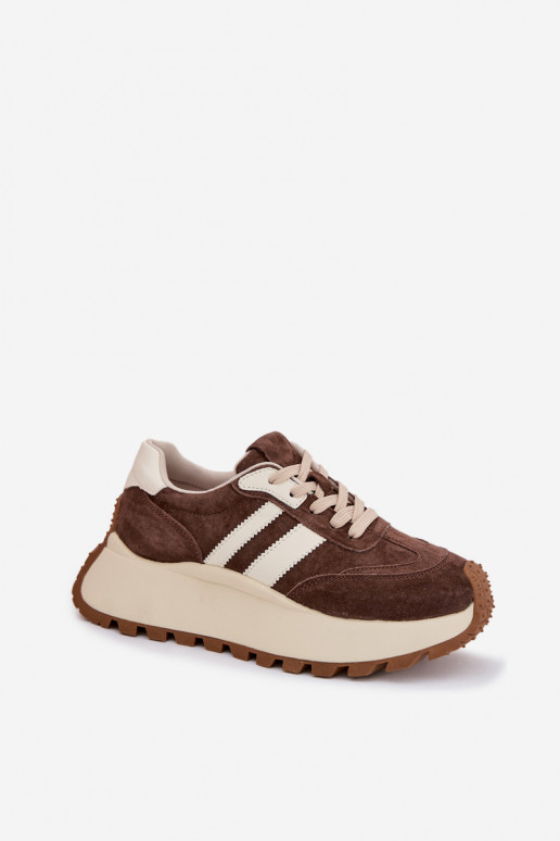 Chaussures modèle baskets en daim avec une plateforme D&A GR61-5986 CzekoladoÀe