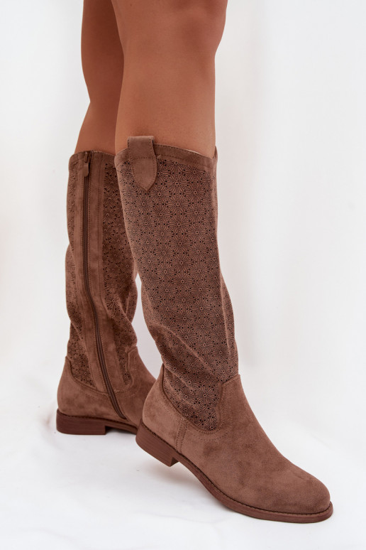bottes pour femmes avec des éléments ajourés avec des talons larges S.Barski HY61-8022 marron