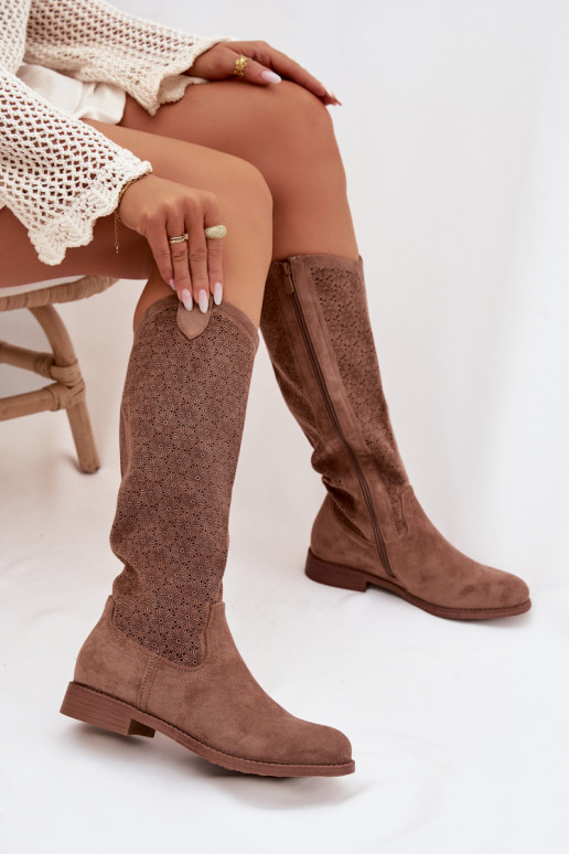 bottes pour femmes avec des éléments ajourés avec des talons larges S.Barski HY61-8022 marron